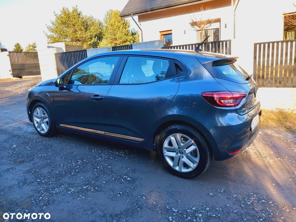 Renault Clio - 12