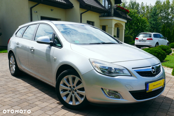 Opel Astra 1.6 Caravan Cosmo