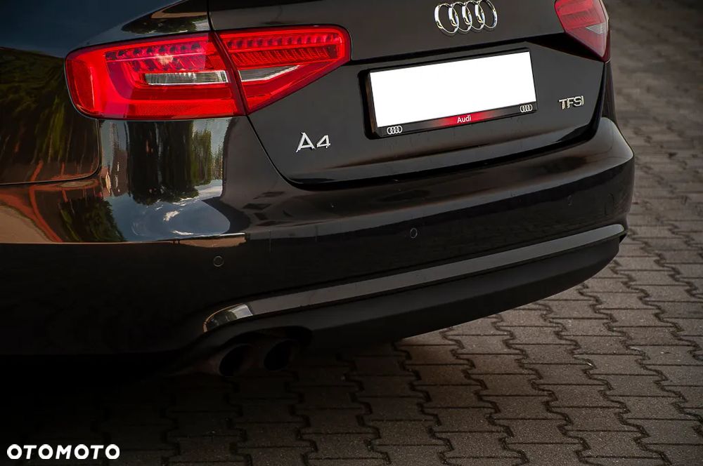 Audi A4 Limousine 1.8 TFSI Ambiente - 28