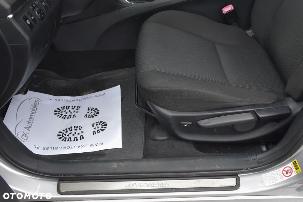 Toyota Avensis 2.0 D-4D Platinium - 21