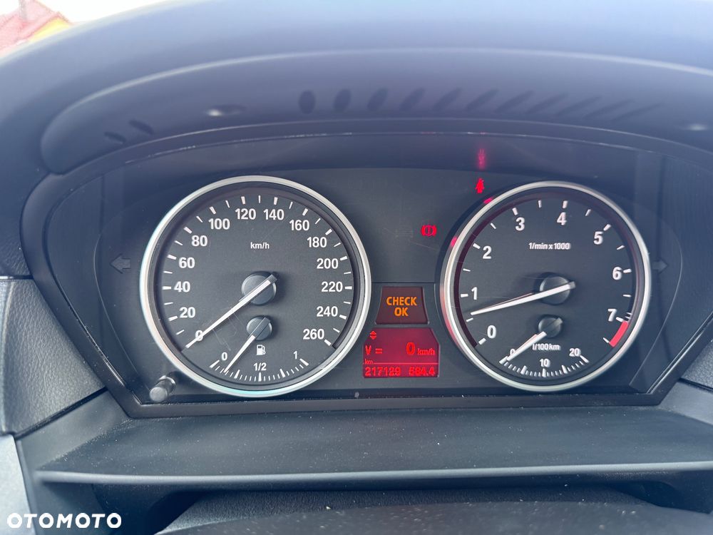 BMW Seria 5 525i - 18