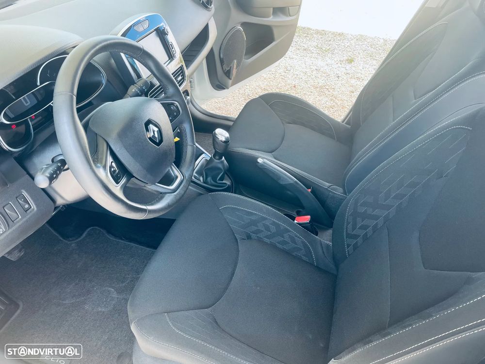 Renault Clio 1.5 dCi Limited EDition - 9