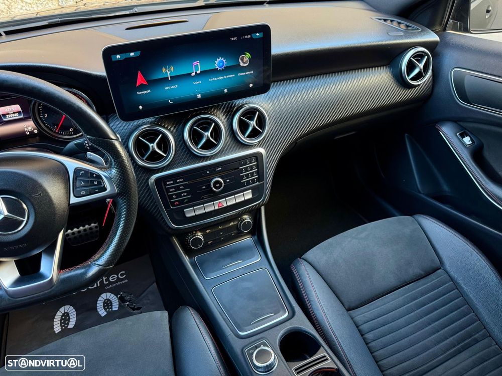 Mercedes-Benz A 180 d AMG Line Aut. - 41