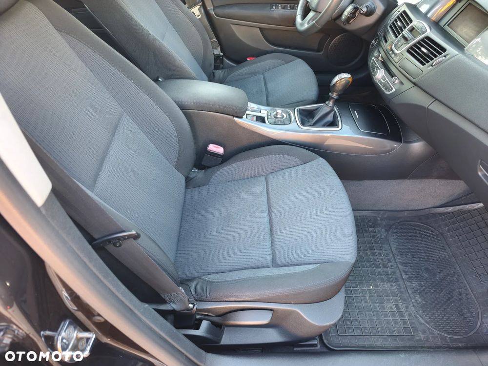 Renault Laguna 2.0 dCi Tech Run - 14