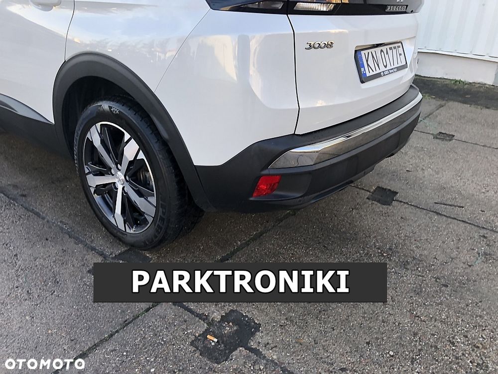 Peugeot 3008 1.2 PureTech Allure S&S - 31