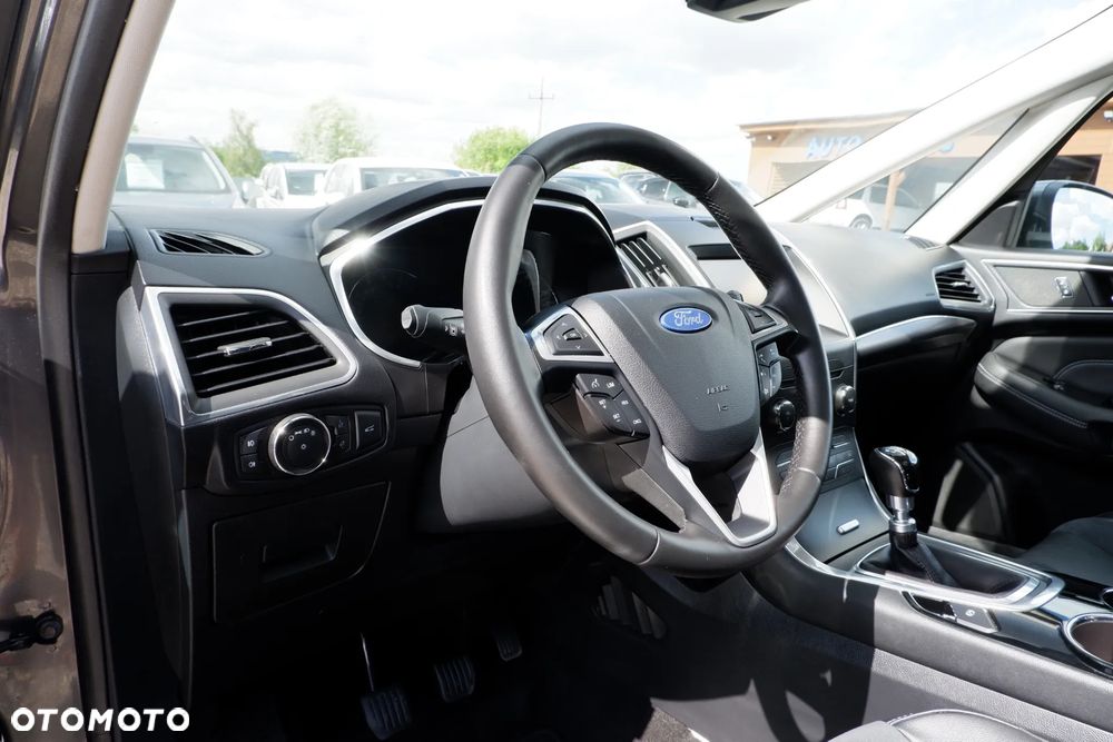 Ford S-Max 2.0 TDCi Titanium - 26