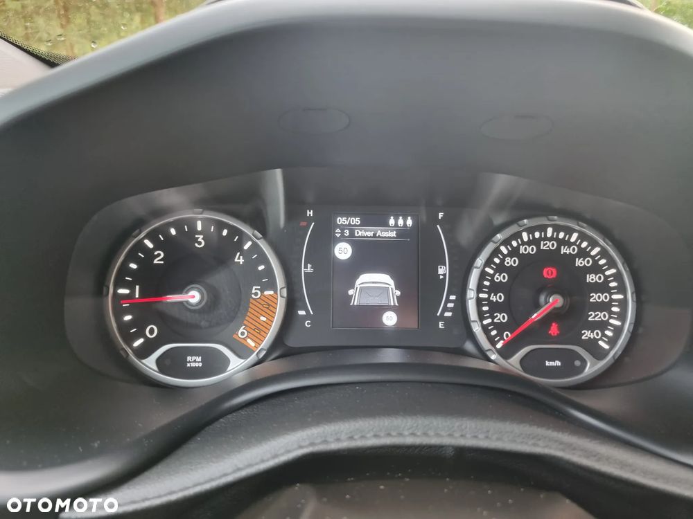 Jeep Renegade 2.0 MultiJet Active Drive Longitude - 21
