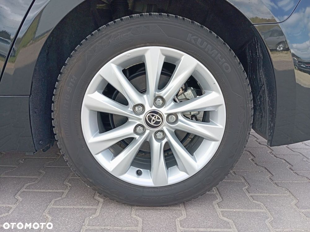 Toyota Corolla - 25