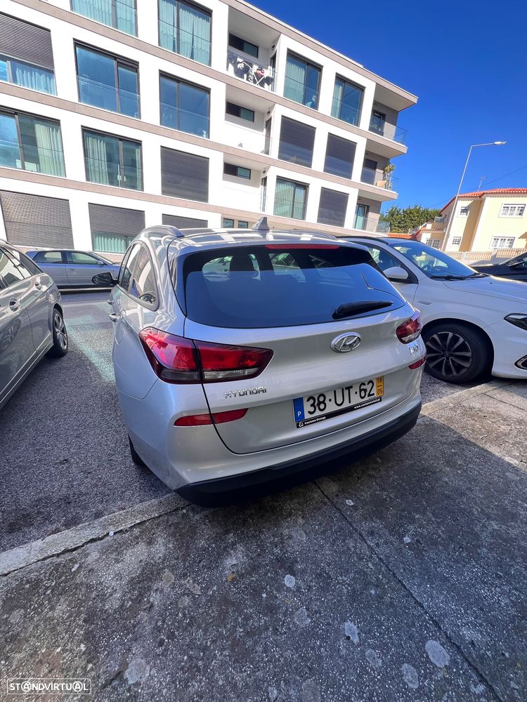 Hyundai i30 SW 1.6 CRDi Style 7DCT - 6