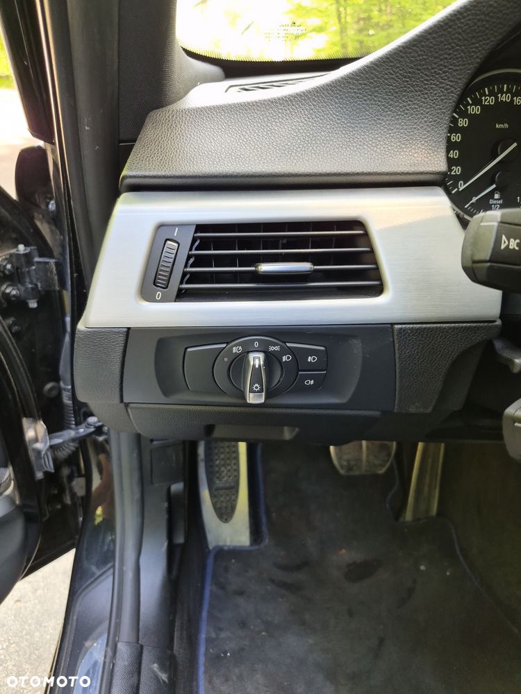 BMW Seria 3 - 30