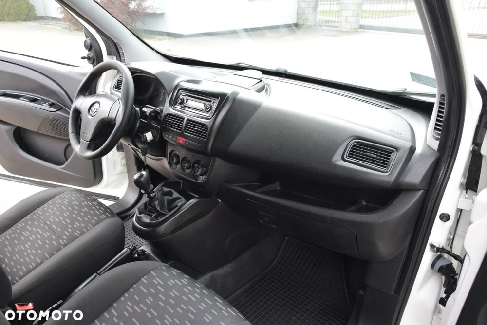 Opel COMBO DOBLO MAXI L2 1,6 CDTI SALON PL - 13