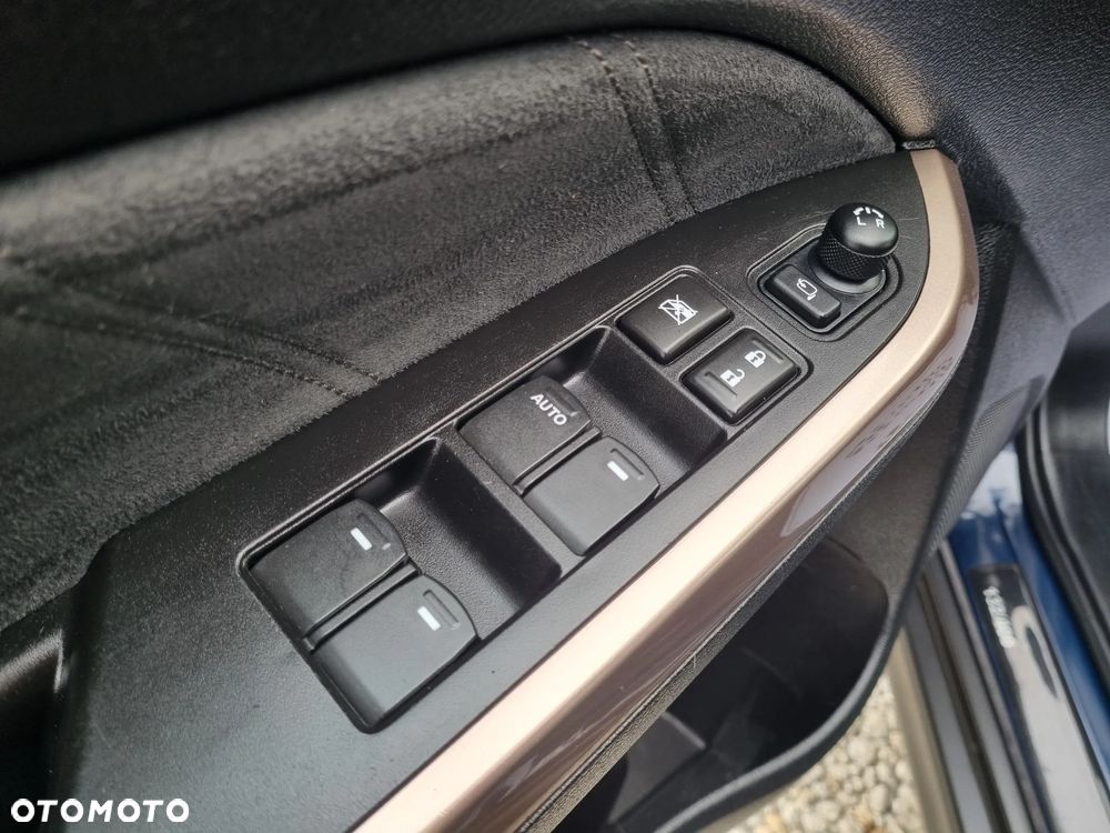 Suzuki Vitara 1.6 Premium 2WD - 25