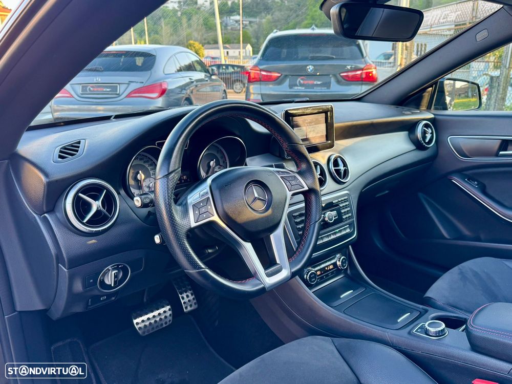 Mercedes-Benz CLA 220 CDI 7G-DCT AMG Line - 4