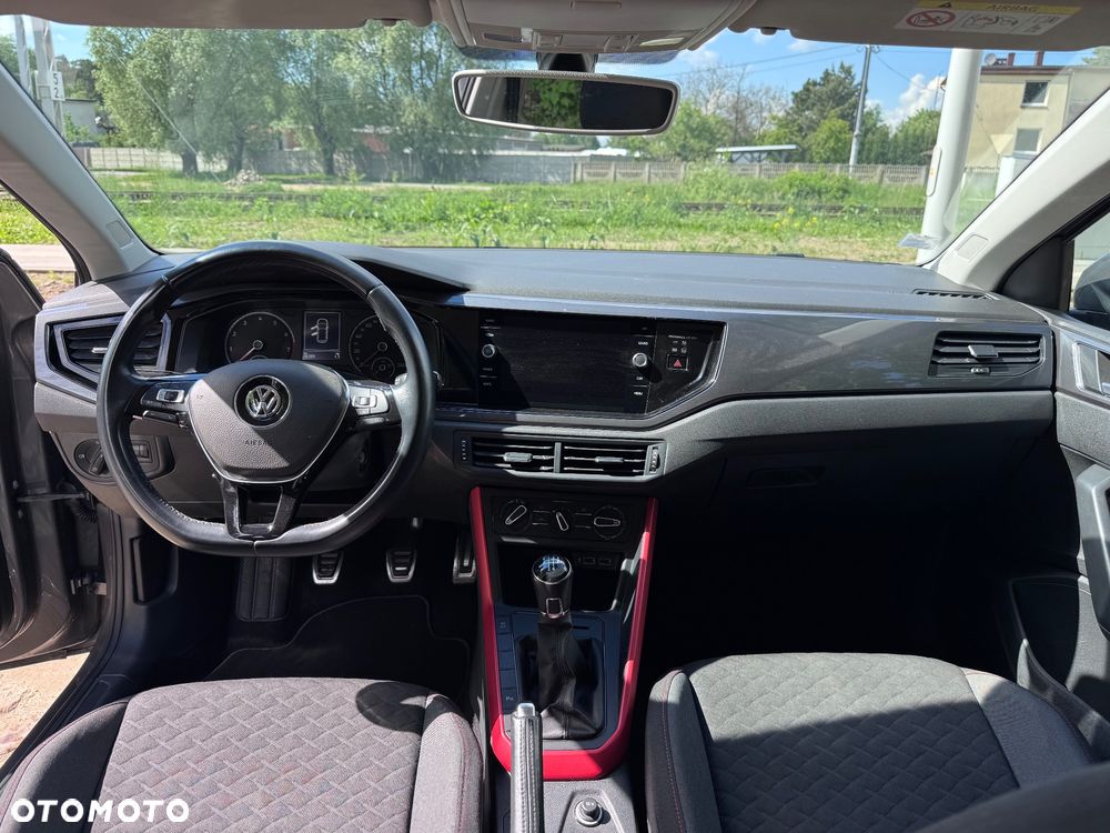 Volkswagen Polo 1.0 TSI OPF IQ.DRIVE - 15