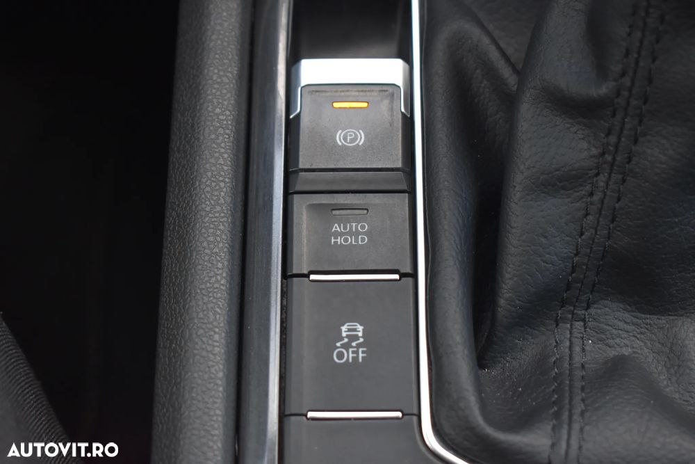 Volkswagen Tiguan 2.0 TDI SCR 4MOTION (BlueMotion Techn.) DSG Comfortline - 31