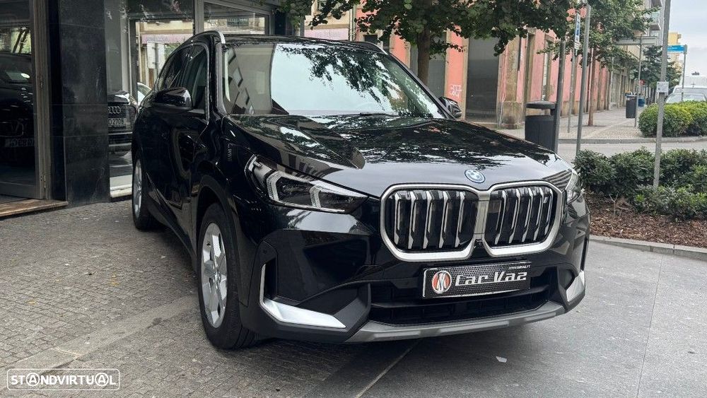 BMW iX1 xDrive30 - 4