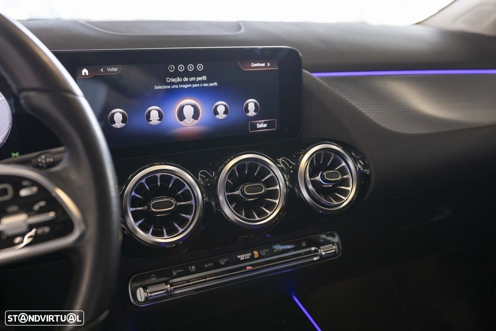 Mercedes-Benz EQA 250 - 23