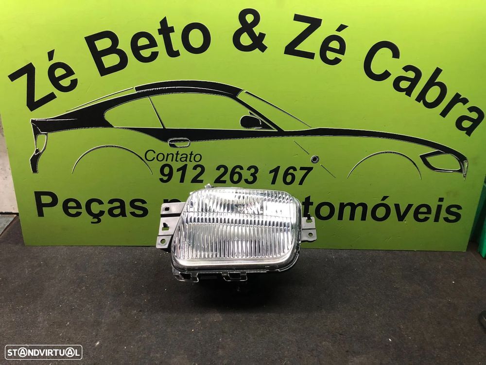 MITSUBISHI FUSO CANTER FAROL NEVOEIRO ESQUERDO - FN040 - 2