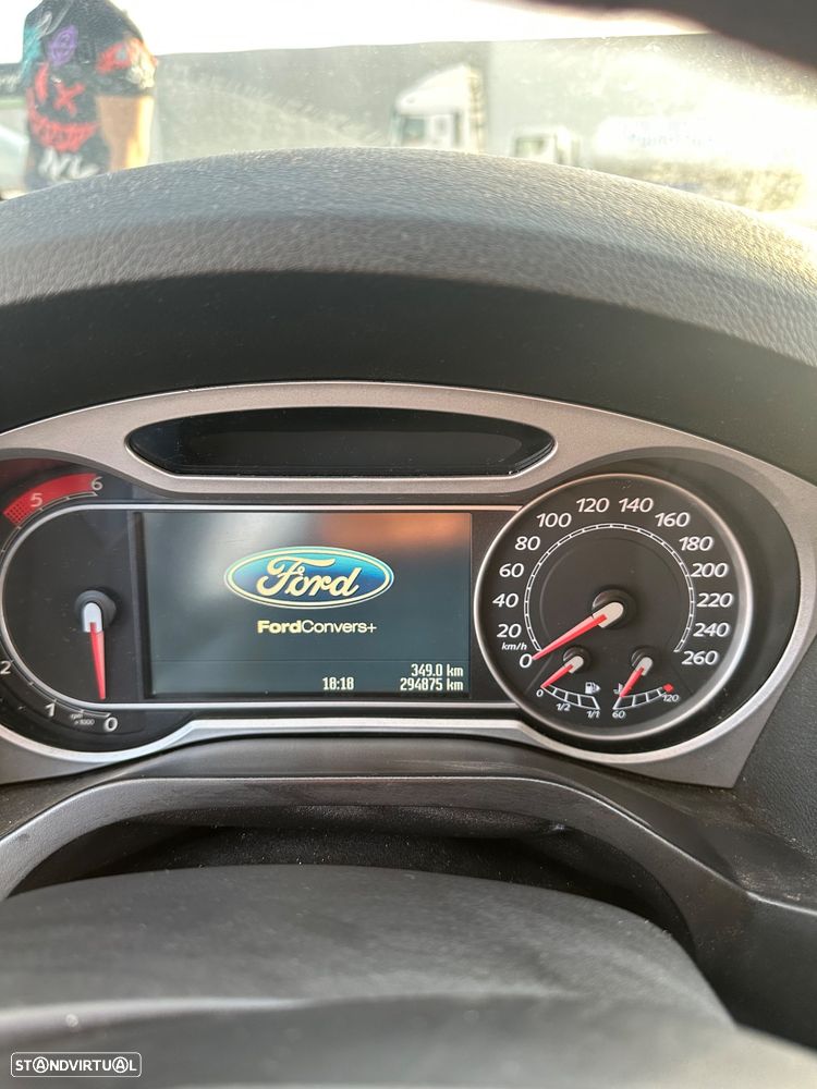 Ford S-Max 2.0 TDCi Titanium 7L - 4