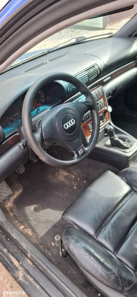 Audi A4 Avant 1.9 TDI - 9