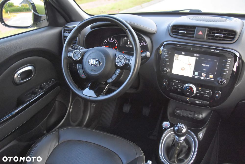 Kia Soul 1.6 GDI Dream-Team Edition - 22