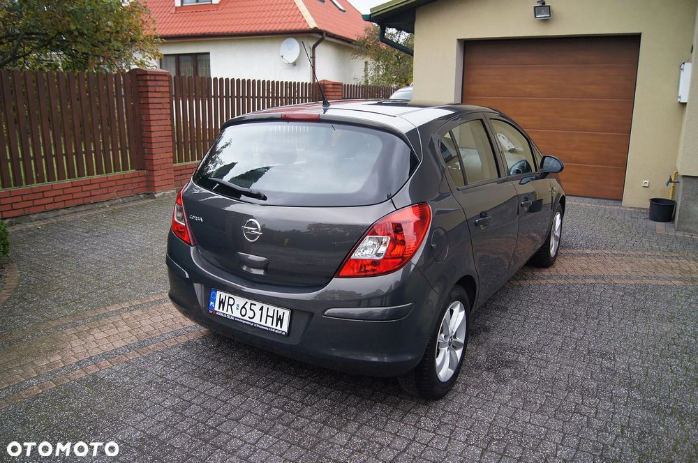 Opel Corsa 1.4 16V Energy - 3