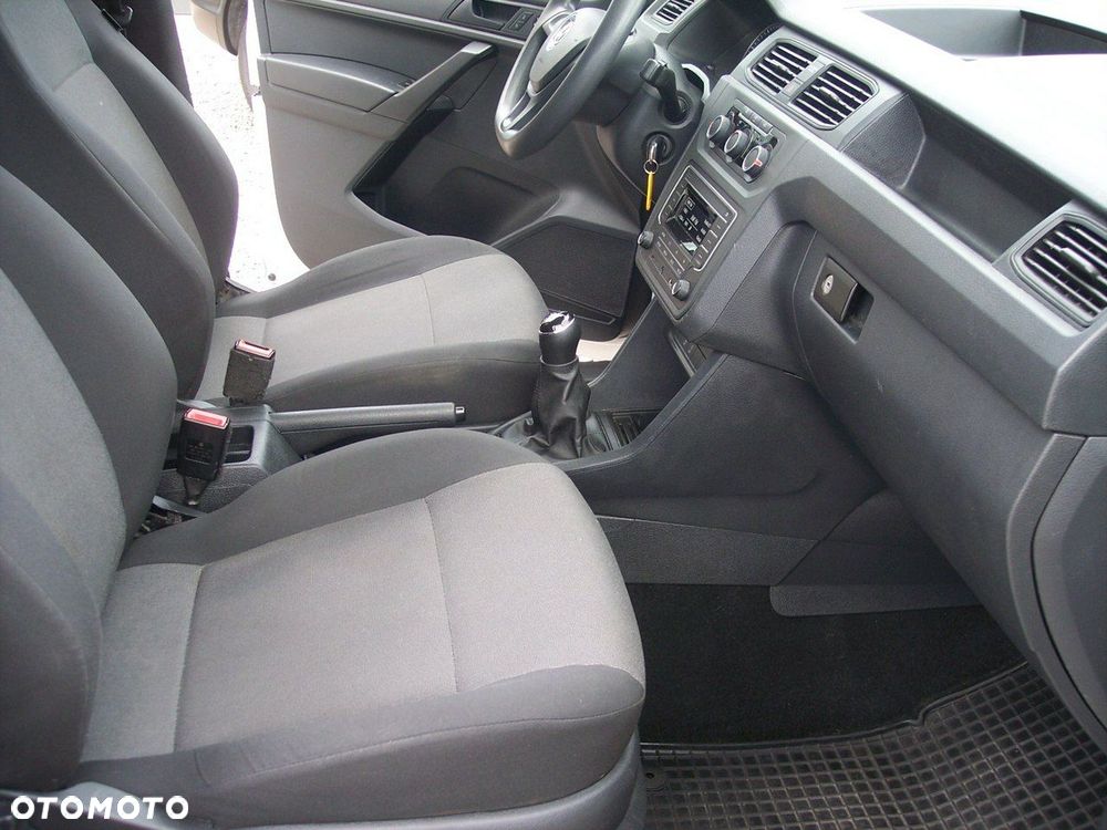 Volkswagen Caddy - 12