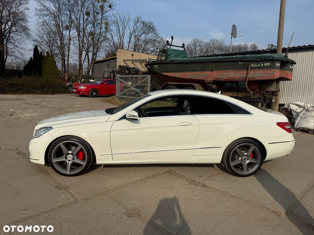 Mercedes-Benz Klasa E - 16