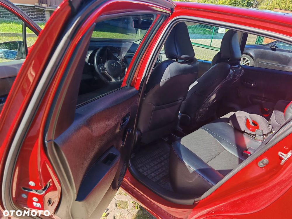 Toyota Yaris 1.33 Dynamic MS - 17
