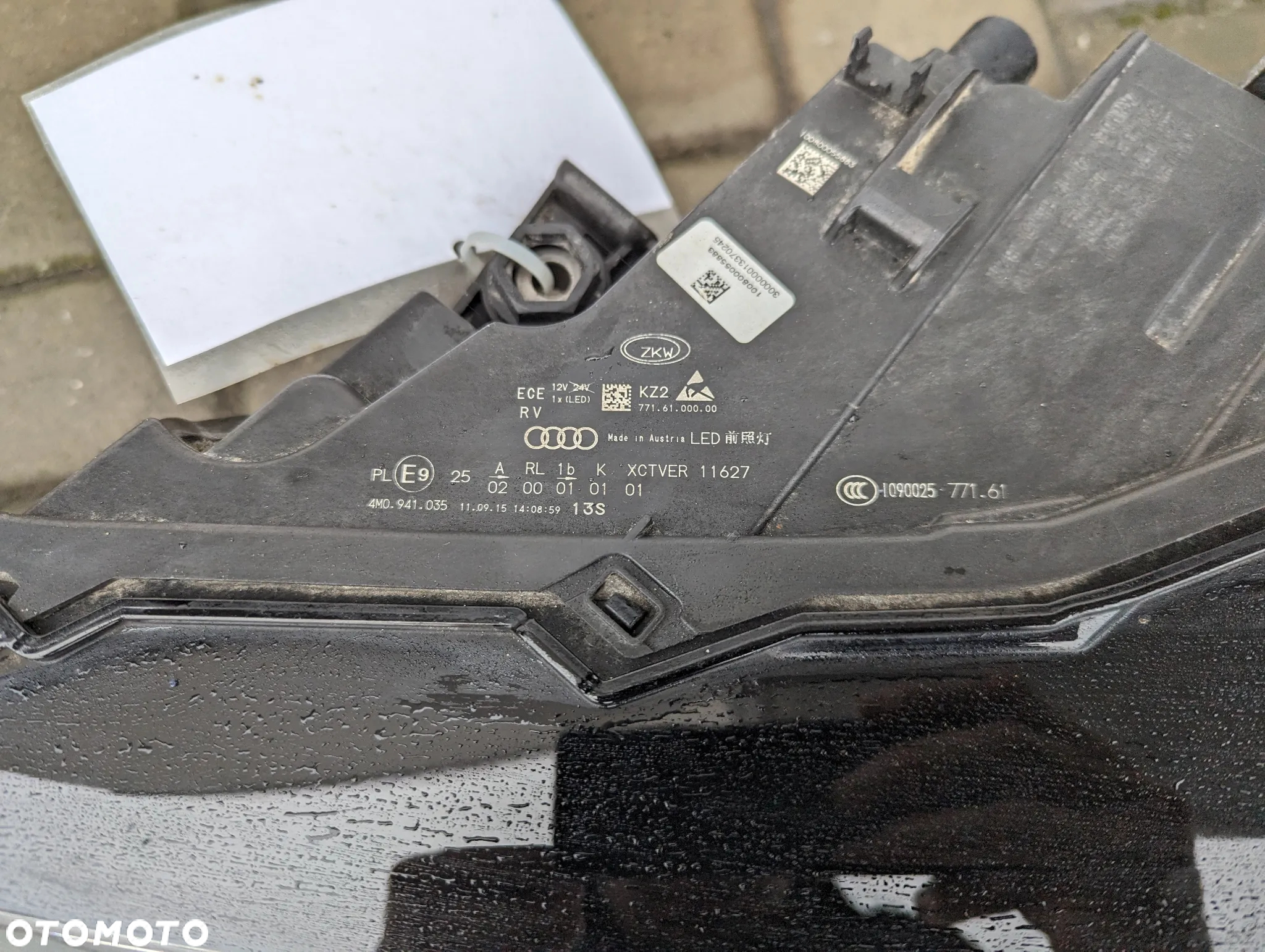 Komplet przednich lamp reflektory - Audi Q7 4M Matrix - 4M0941035 4M0941036 - 2