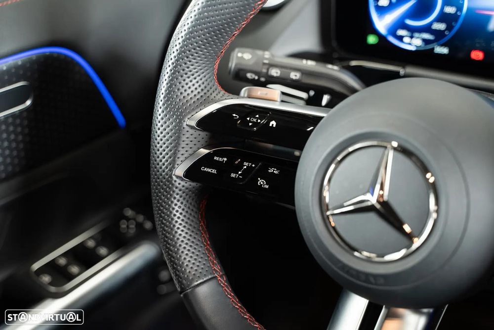 Mercedes-Benz EQA 250+ AMG Line - 22