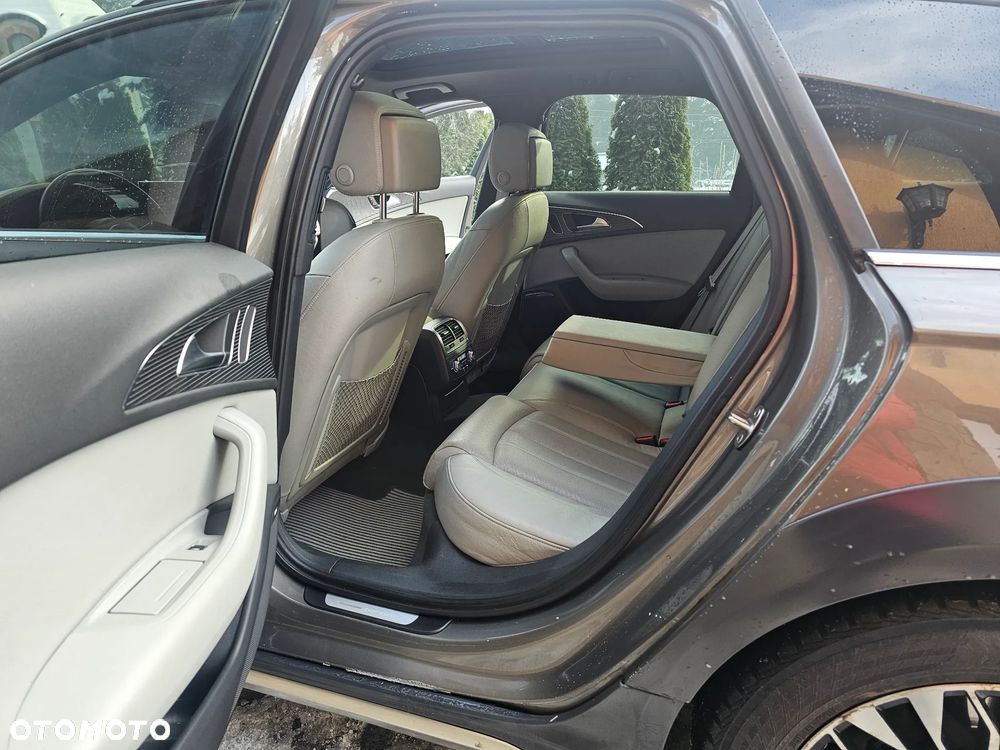Audi A6 Allroad - 25