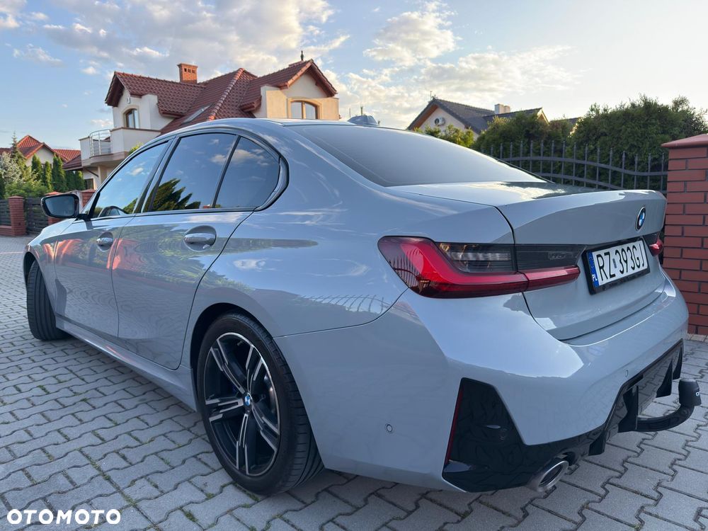 BMW Seria 3 330d xDrive mHEV M Sport - 5