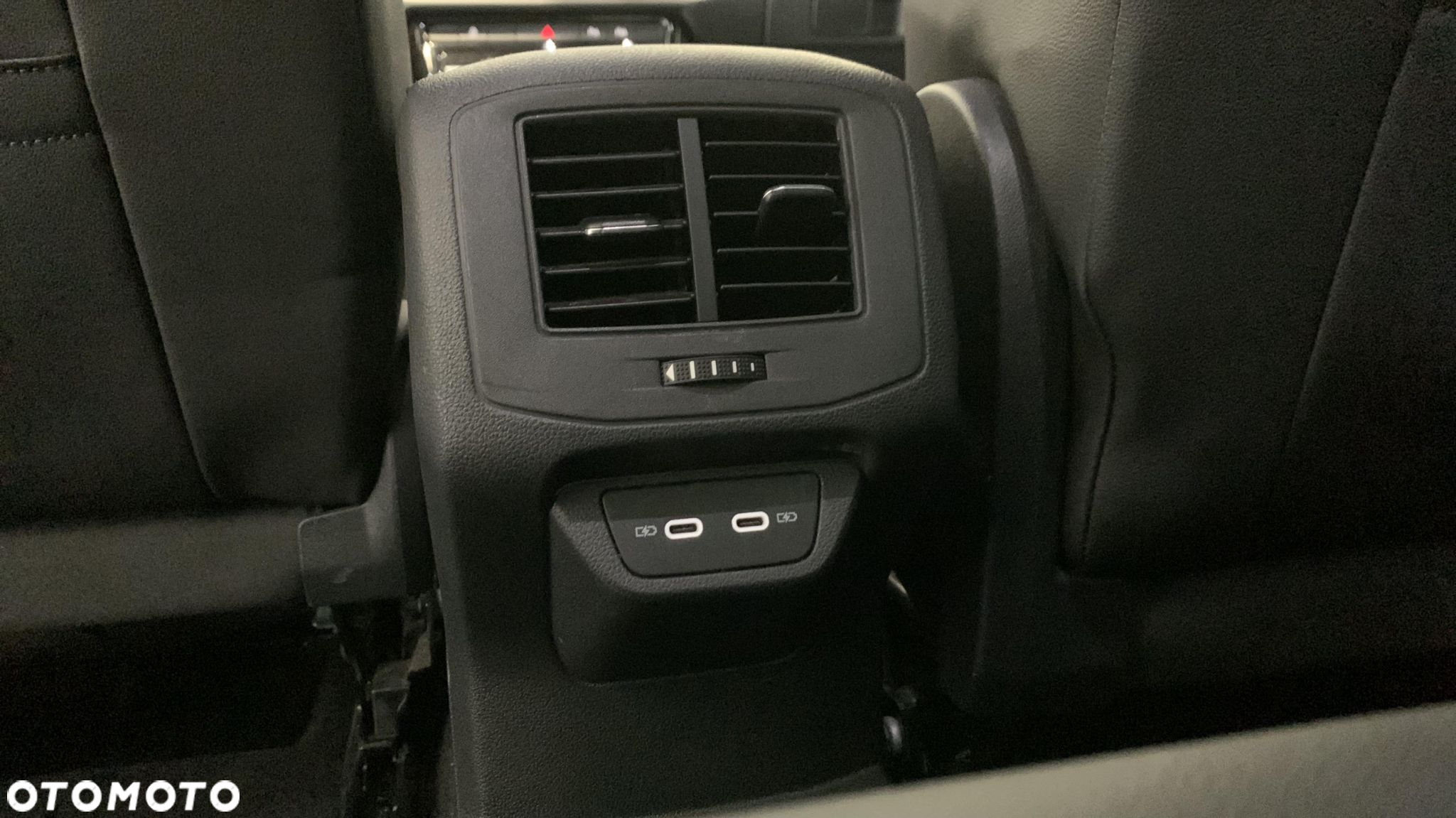 Volkswagen T-Roc 2.0 TSI 4Motion R-Line DSG - 19
