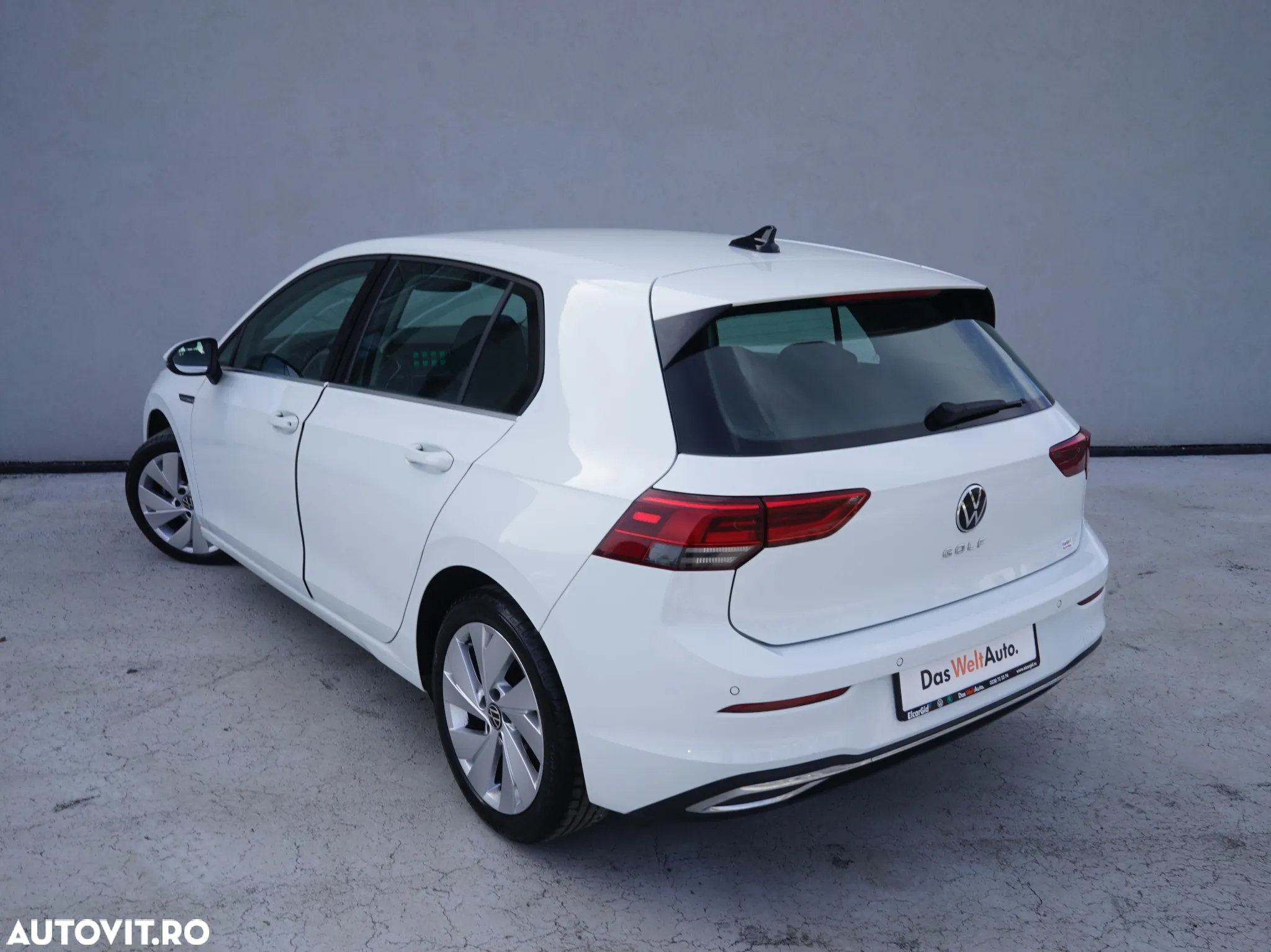 Volkswagen Golf 2.0 TDI DSG Style - 4