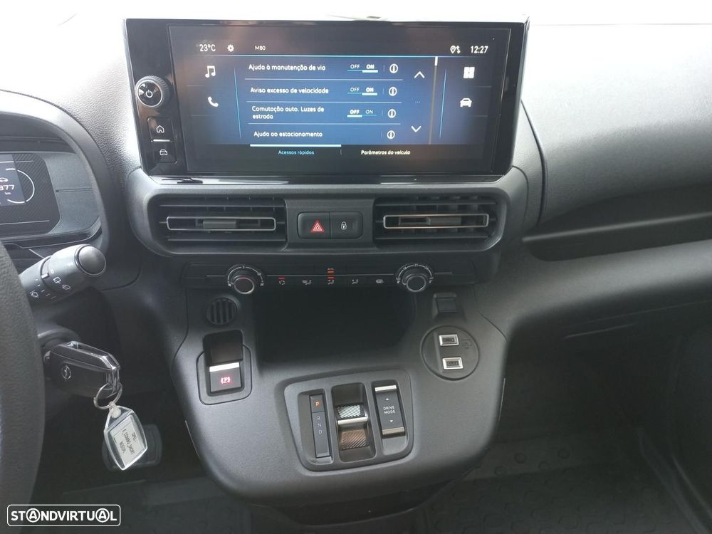 Opel Combo Electric Cargo, Sistema de propulsão a bateria (100kw - 136cv) com bateria de 50 kW - 3