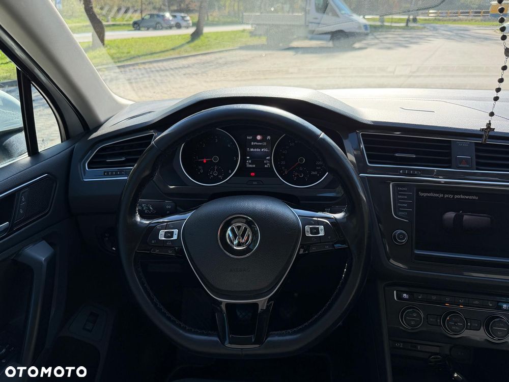 Volkswagen Tiguan 2.0 TDI BMT SCR Comfortline - 23