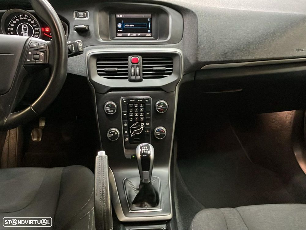 Volvo V40 2.0 D2 Kinetic - 10