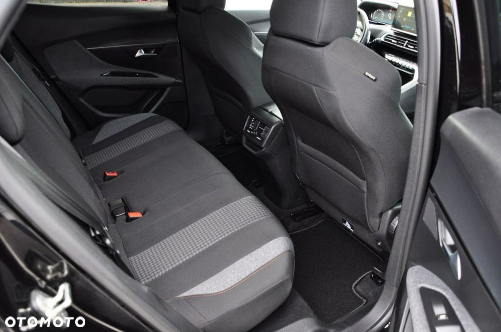 Peugeot 3008 - 26