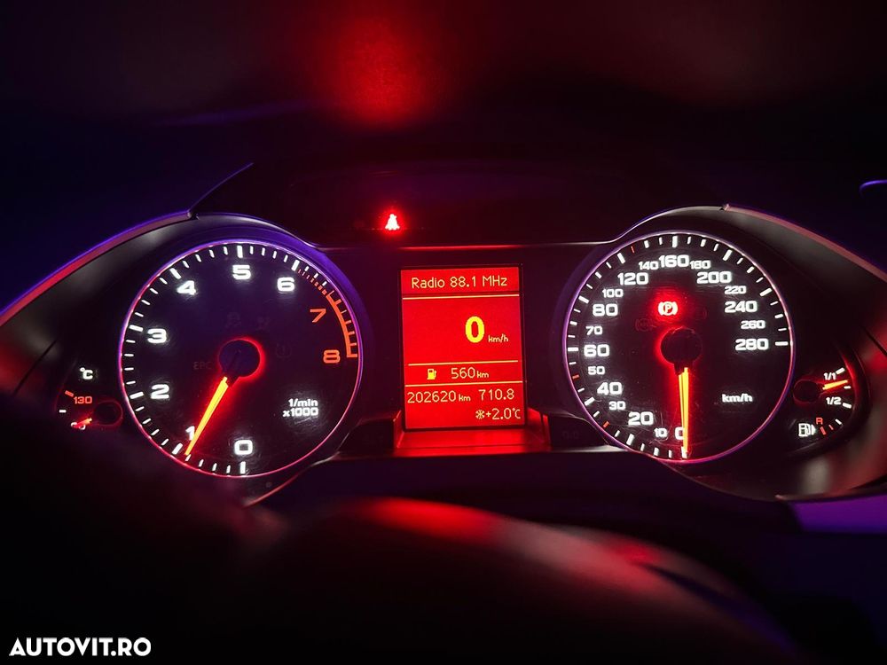 Audi A4 Limuzina - 2