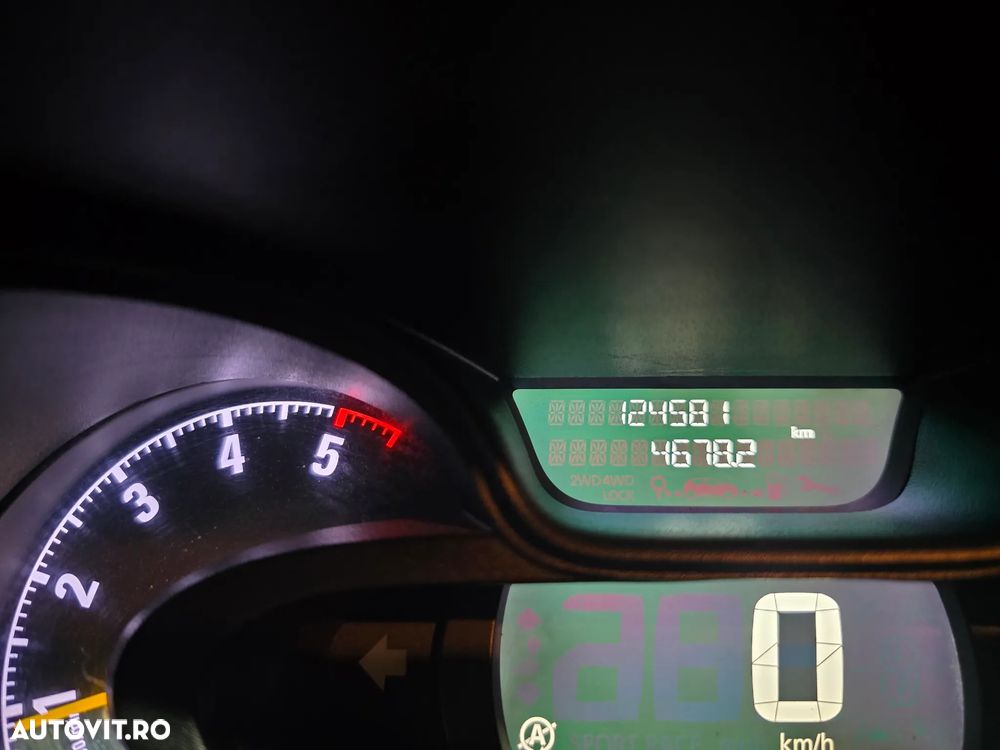 Opel Vivaro - 9
