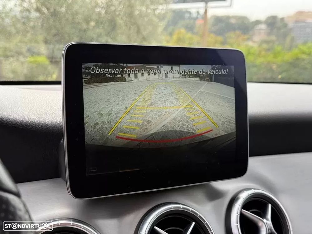 Mercedes-Benz CLA 180 d Shooting Brake AMG Line Aut. - 15