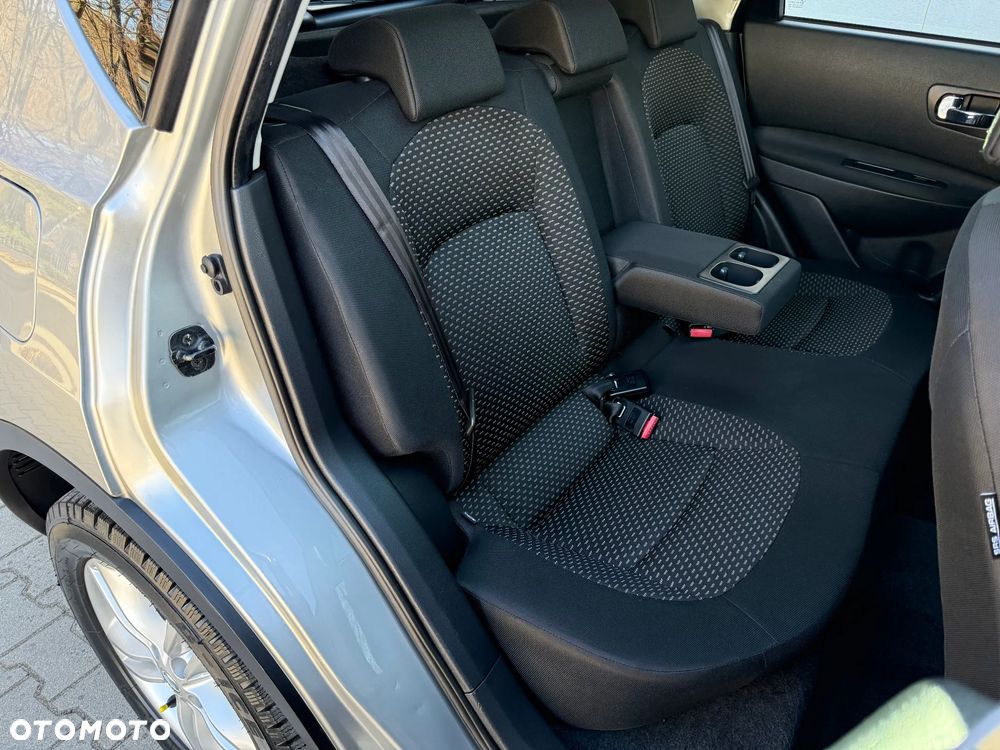 Nissan Qashqai - 11
