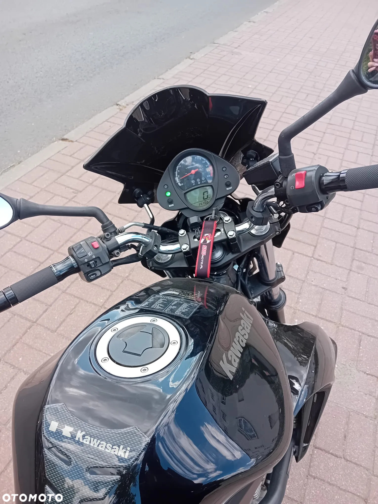 Kawasaki ER - 7