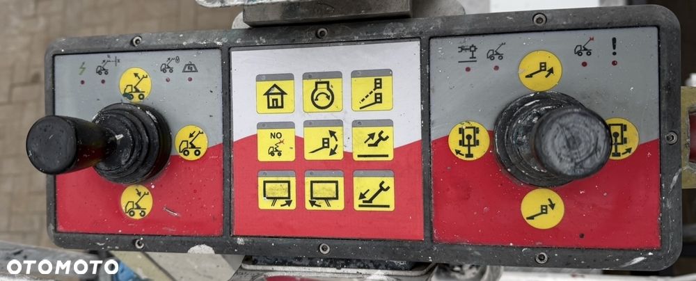 Nissan Podnośnik Koszowy Zwyżka Cmc 250 25 metrów 15 w Bok UDT ! Jak multitel gsr Ruthmann wumag - 26