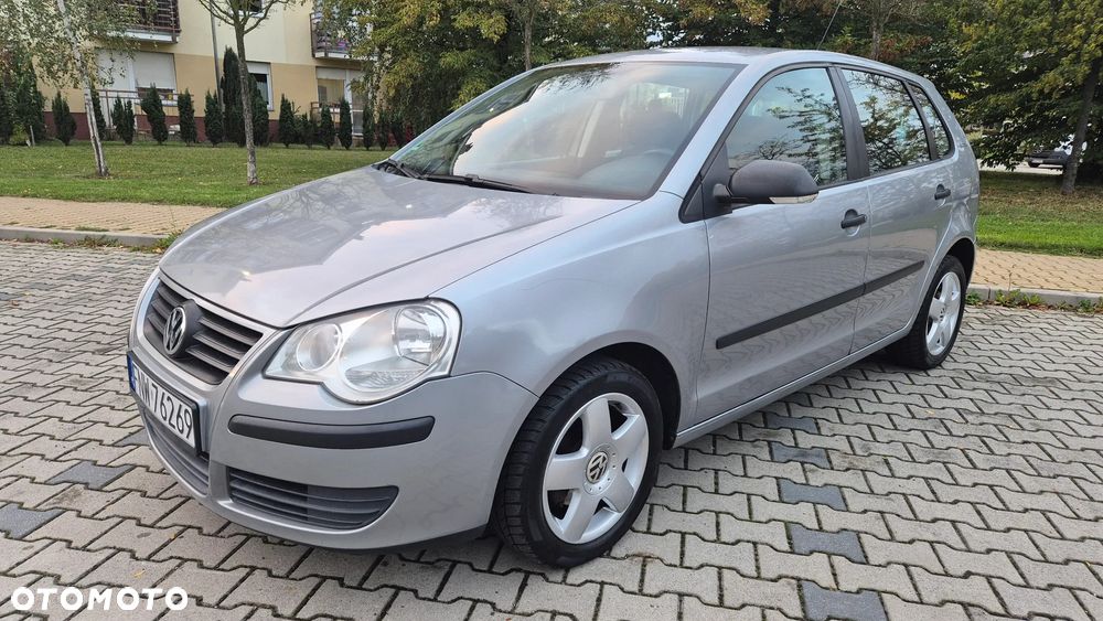 Volkswagen Polo - 2