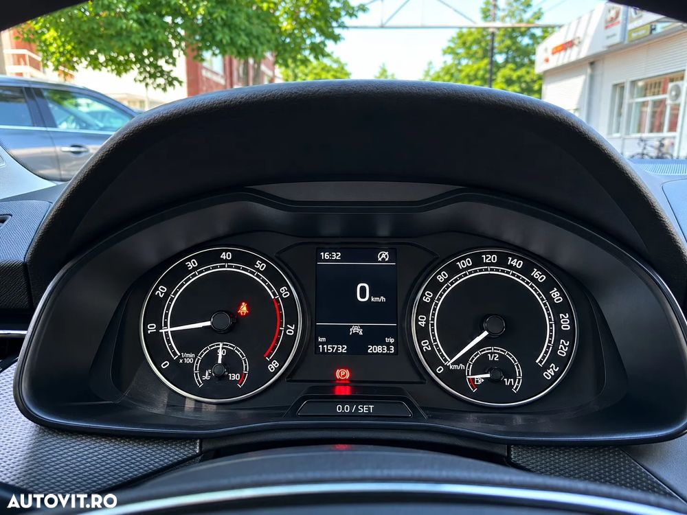 Skoda Kamiq 1.5 TSI Ambition - 9