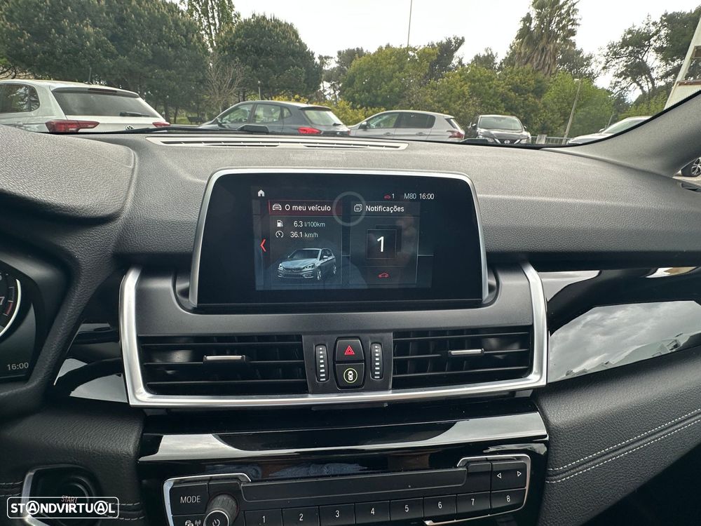 BMW 225xe Active Tourer Line Sport - 23