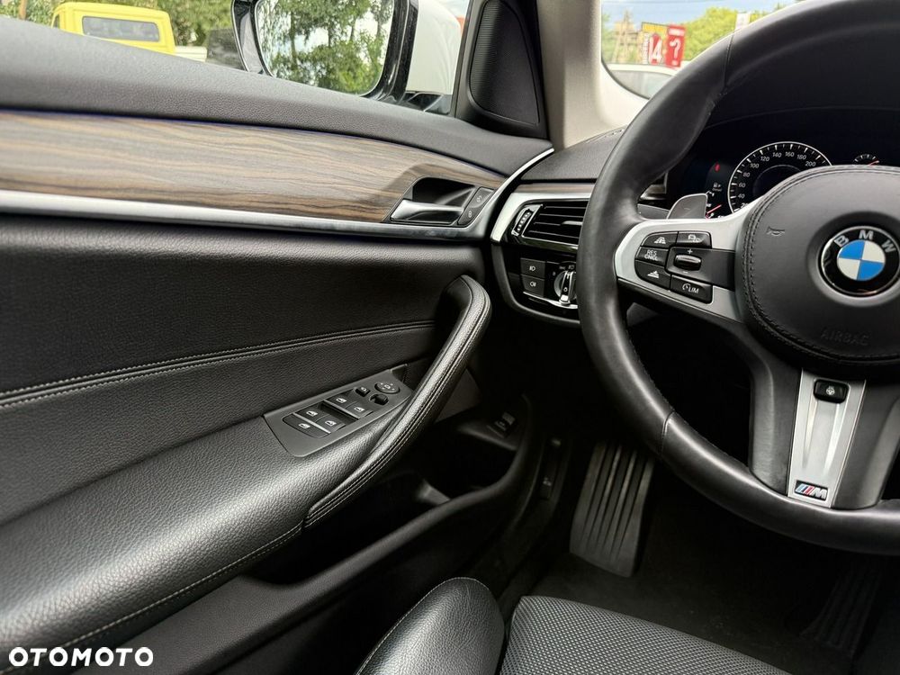 BMW Seria 5 - 21