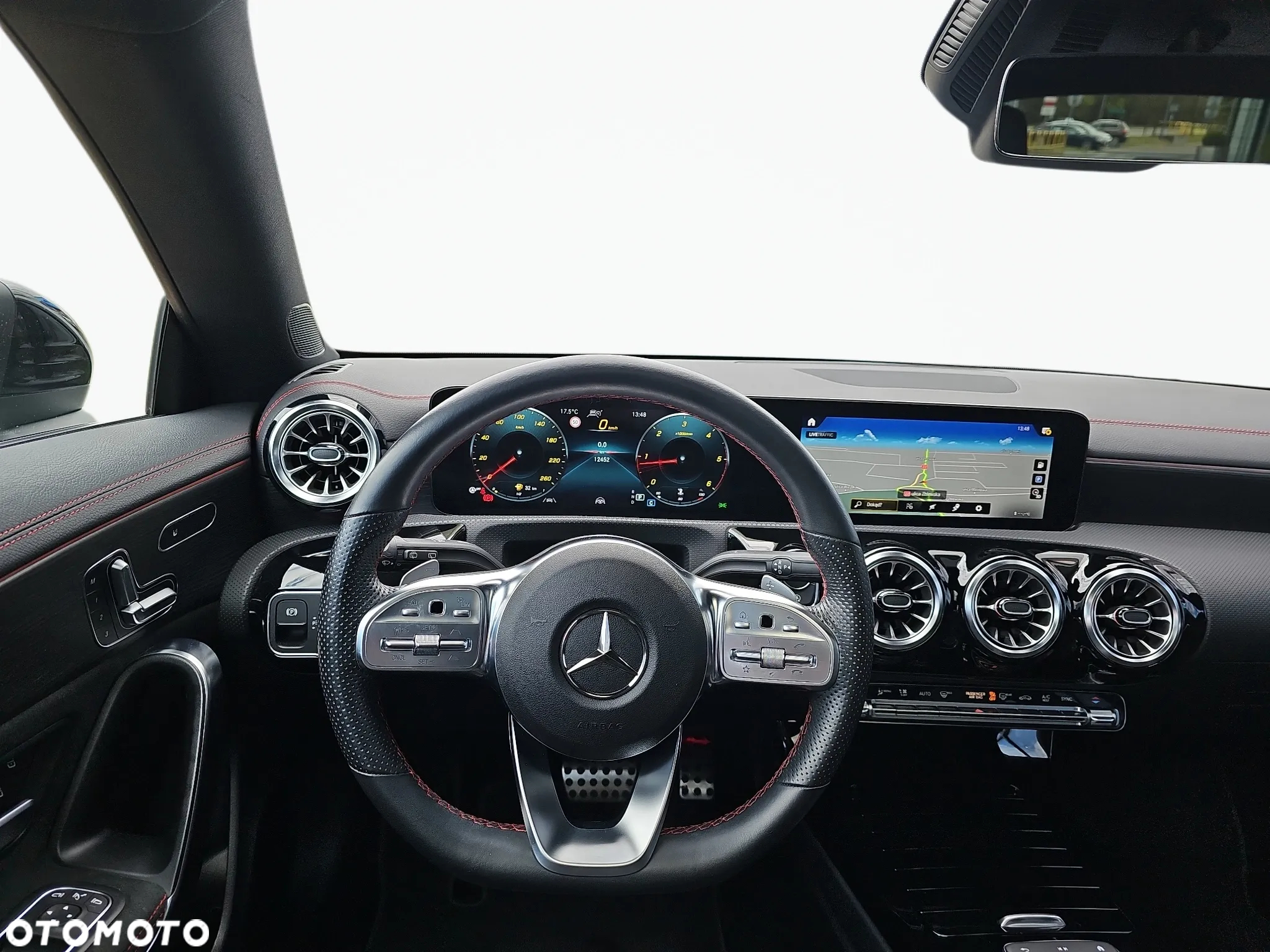 Mercedes-Benz CLA 200 d 4-Matic 8G-DCT - 14